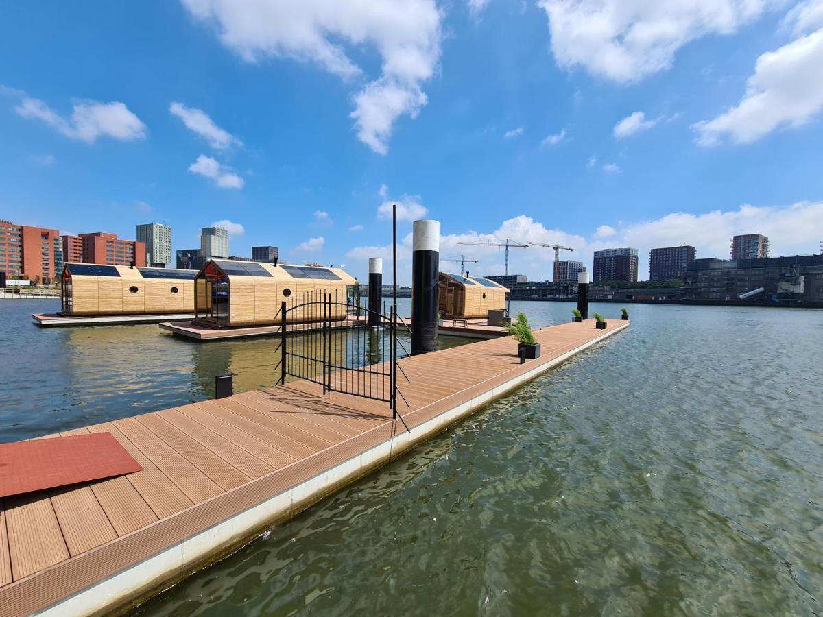 Wikkelboat Nr1 At Floating Rotterdam Rijnhaven Villa Exterior foto