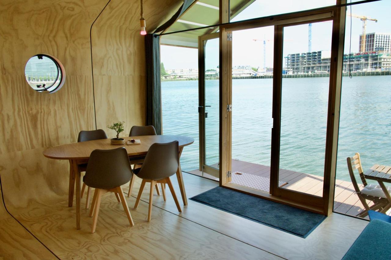 Wikkelboat Nr1 At Floating Rotterdam Rijnhaven Villa Exterior foto